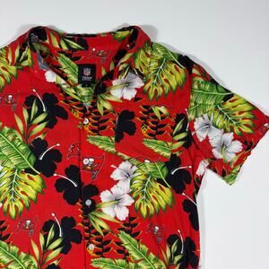 Tampa Bay Buccaneers Hawaiian Shirt NFL Team Apparel Men’s Small